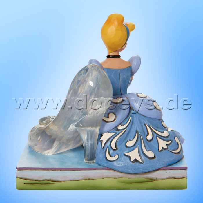Disney Traditions - A Magical Midnight (Cinderella with Glass Slipper) figurine by Jim Shore 6010095