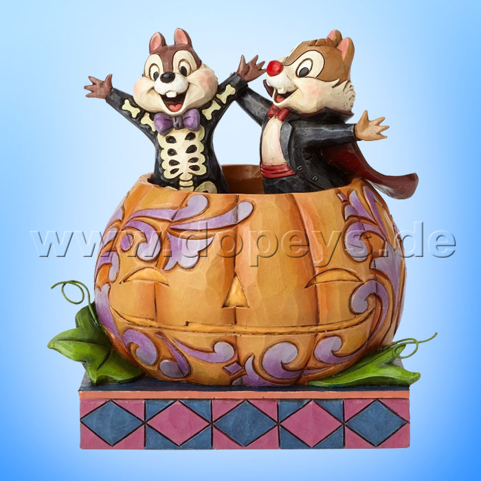 Disney Traditions / Jim Shore figurine from Enesco "Tiny Tricksters (Chip & Dale in Pumpkin)" 4057947.